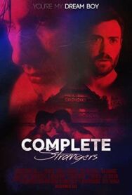 Постер к Незнакомцы смотреть онлайн на HD Rezka