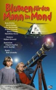 Постер к Цветы для человека на Луне смотреть онлайн на HD Rezka