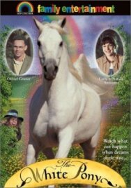 Постер к Белый пони смотреть онлайн на HD Rezka